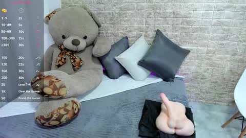   online show from January 6, 2026, 12:53 pm