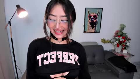   online show from January 17, 2026, 12:43 pm