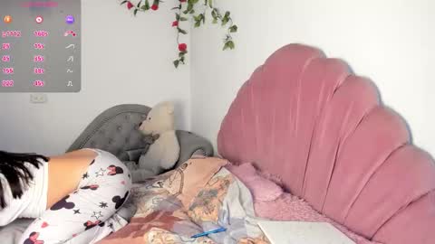 Snapshot of sophiconic_cb chatting on October 25, 2025, 4:20 am Clara sophia online show from October 25, 2025, 4:20 am