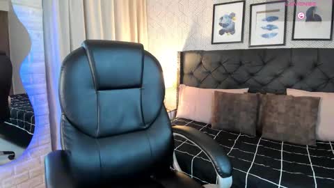 sophie__blare online show from March 13, 2026, 7:09 pm