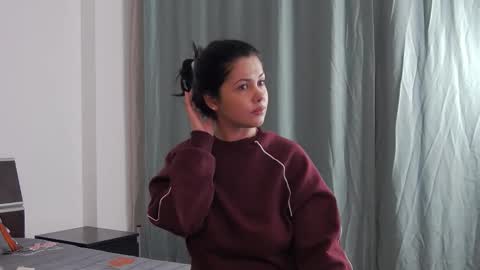 Snapshot of sophie_jeans chatting on October 17, 2025, 8:22 pm Sophie jeans online show from October 17, 2025, 8:22 pm