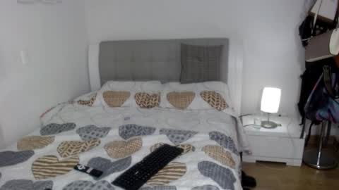 Snapshot of sophie_lopez1 chatting on February 17, 2026, 2:30 am Sofa online show from February 17, 2026, 2:30 am