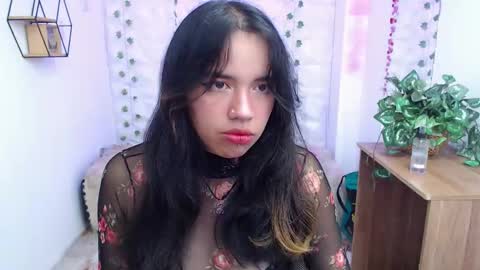 Sophie  online show from January 6, 2026, 7:39 pm