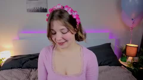 Sophia online show from July 8, 2026, 6:07 am