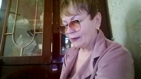 Snapshot of sophieburnsx chatting on May 22, 2026, 10:32 am SophieBurnsX online show from May 22, 2026, 10:32 am
