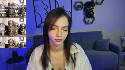 Sophie online show from December 2, 2024, 6:54 pm