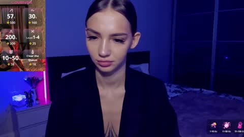 Sophie online show from October 14, 2025, 12:00 am