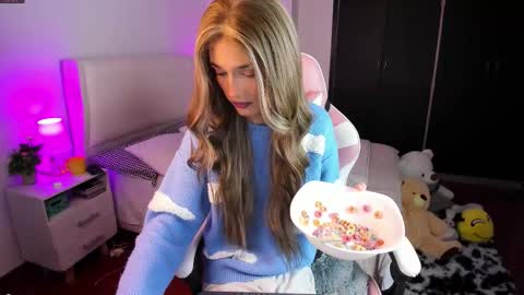 Snapshot of sophiecornett chatting on January 11, 2026, 9:25 am online show from January 11, 2026, 9:25 am