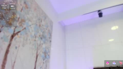 Sophie  online show from November 29, 2025, 10:51 am