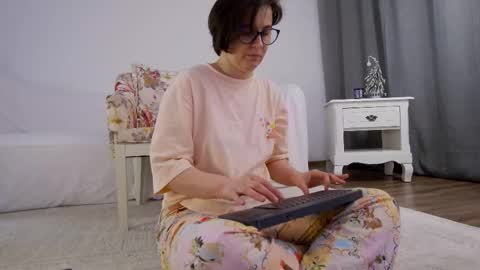 Sophie Rain online show from January 12, 2026, 4:45 pm