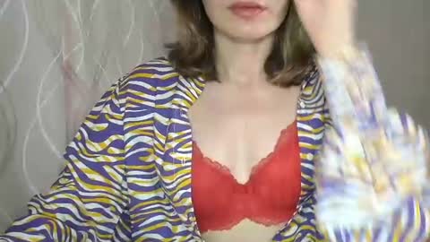 Snapshot of sophiemisss chatting on June 18, 2026, 9:47 am Sophiemisss online show from June 18, 2026, 9:47 am