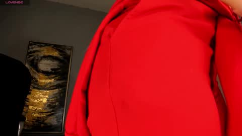 Sophie  Palmer online show from October 28, 2025, 10:41 am