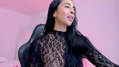 Snapshot of sophierooy chatting on April 28, 2026, 2:33 pm sophierooy online show from April 28, 2026, 2:33 pm