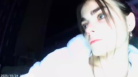 Sophie and my bestie Mandy    online show from October 23, 2025, 7:12 pm