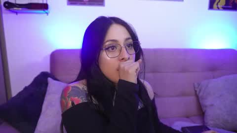 Snapshot of sophiiecums chatting on May 22, 2026, 3:24 am Sophiie online show from May 22, 2026, 3:24 am