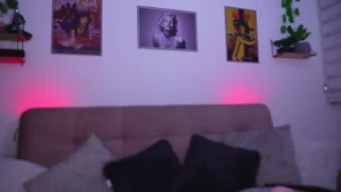 Snapshot of sophiiecums chatting on May 27, 2026, 2:52 am Sophiie online show from May 27, 2026, 2:52 am
