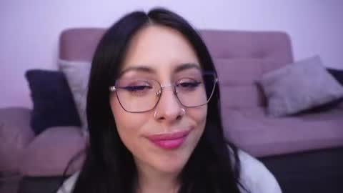 Sophiie online show from June 19, 2026, 3:44 am