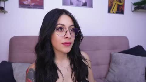 Sophiie online show from June 27, 2026, 2:49 am