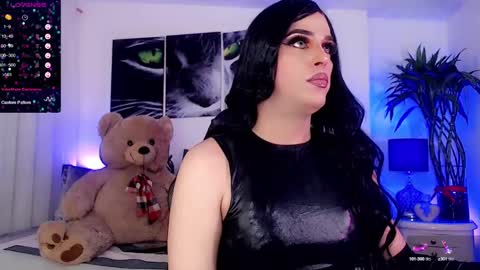 Sophie Sweet online show from January 17, 2025, 9:28 am