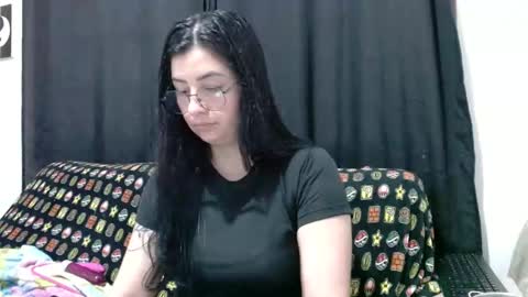 sophirivers online show from September 16, 2025, 9:05 pm