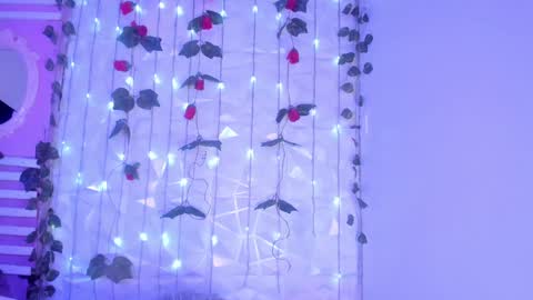 SOPHY ROGERS online show from December 12, 2024, 12:12 pm