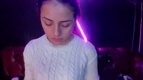 SOPHY ROGERS online show from December 21, 2024, 12:27 pm