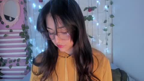 SOPHY ROGERS online show from January 4, 2025, 5:47 pm