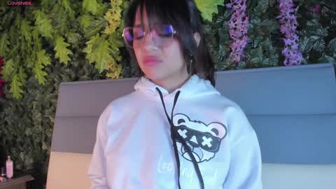 SOPHY ROGERS online show from January 8, 2025, 5:37 pm