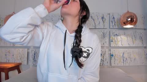 SOPHY ROGERS online show from January 13, 2025, 11:52 am