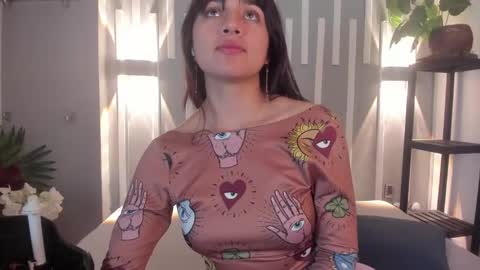 SOPHY ROGERS online show from February 4, 2025, 11:38 am