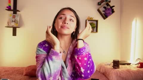 SOPHY ROGERS online show from September 26, 2025, 10:41 am