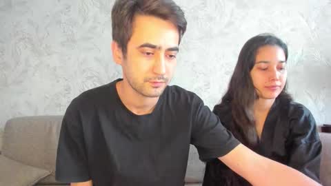 sophywhisper online show from November 15, 2025, 6:33 am