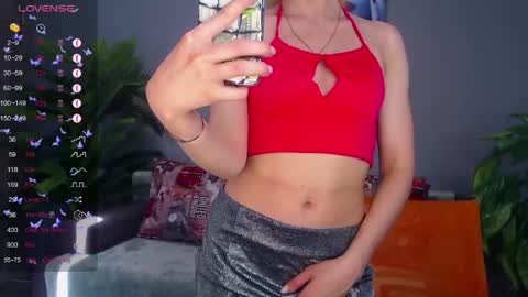 Lisa online show from June 3, 2026, 2:03 am