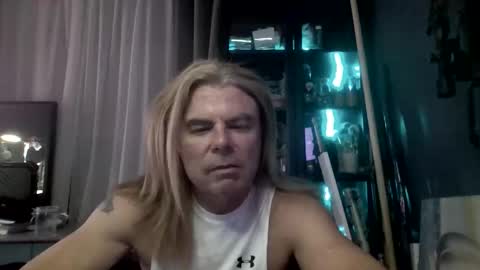 Milaney  Dalaney online show from April 19, 2026, 8:13 am