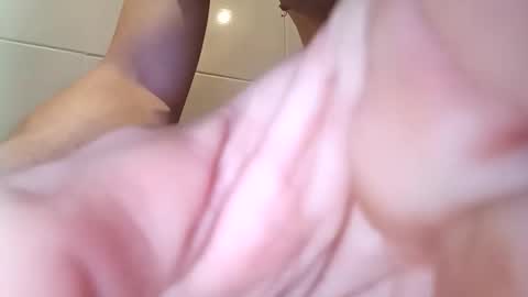 sowbilbao1 online show from March 31, 2026, 11:05 pm