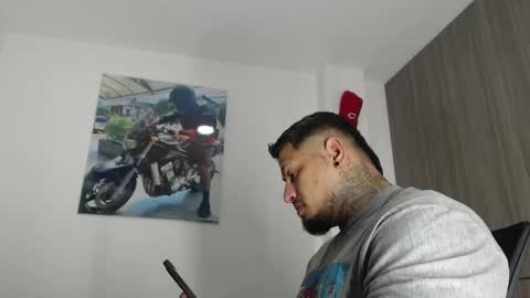 soy_apolo online show from September 15, 2025, 4:40 pm