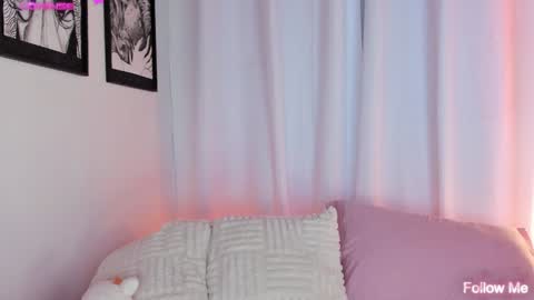 Irisita online show from January 25, 2025, 2:26 am