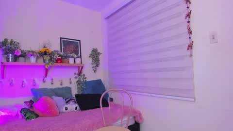 Snapshot of soy_sarah chatting on February 28, 2025, 9:58 am Sarah Valentina online show from February 28, 2025, 9:58 am