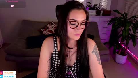 Luisa    online show from February 10, 2025, 12:08 am