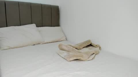 Instagram Soyamandaa  1 online show from April 19, 2026, 10:12 pm