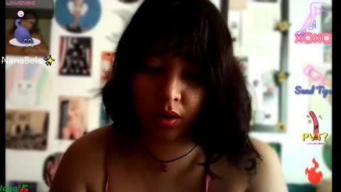 Snapshot of soynanabela chatting on December 17, 2024, 2:55 pm Nana Bela online show from December 17, 2024, 2:55 pm