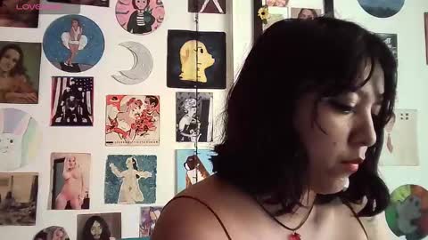 Snapshot of soynanabela chatting on January 16, 2025, 8:36 pm Nana Bela online show from January 16, 2025, 8:36 pm