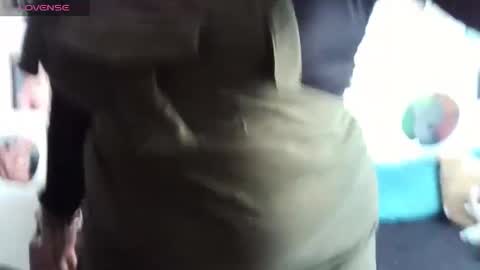 Snapshot of soynanabela chatting on March 1, 2025, 3:05 pm Nana Bela online show from March 1, 2025, 3:05 pm