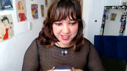 Nana Bela  online show from June 17, 2026, 10:32 pm