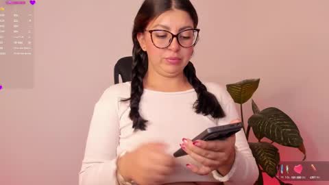 Sami Diaz   online show from January 7, 2025, 10:54 am