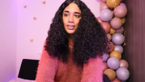 Snapshot of soytropicalfruit chatting on December 15, 2024, 10:26 pm You want to talk to me more personal follow me in My Channel VIP 50 the discount online show from December 15, 2024, 10:26 pm