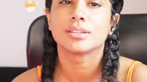 Snapshot of soytropicalfruit chatting on January 14, 2025, 9:41 pm You want to talk to me more personal follow me in My Channel VIP 50 the discount online show from January 14, 2025, 9:41 pm