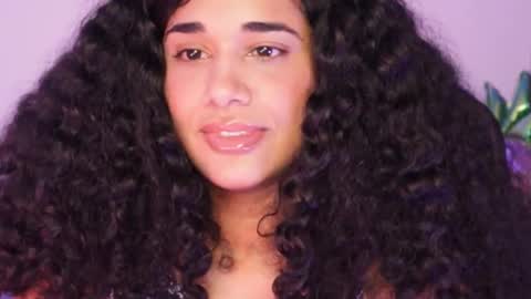 Snapshot of soytropicalfruit chatting on January 16, 2025, 8:11 am You want to talk to me more personal follow me in My Channel VIP 50 the discount online show from January 16, 2025, 8:11 am