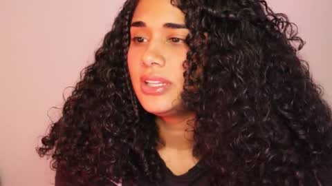 Snapshot of soytropicalfruit chatting on January 21, 2025, 4:21 am You want to talk to me more personal follow me in My Channel VIP 50 the discount online show from January 21, 2025, 4:21 am