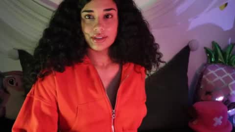 Snapshot of soytropicalfruit chatting on March 9, 2025, 6:17 am You want to talk to me more personal follow me in My Channel VIP 50 the discount online show from March 9, 2025, 6:17 am